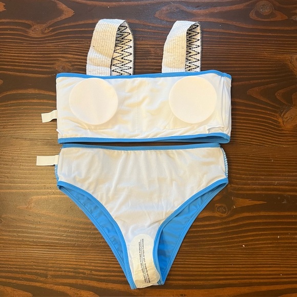 NEW Two-piece Bikini Boho Blue White Bandeau Top High Rise Swimsuit Size Large - Picture 10 of 11